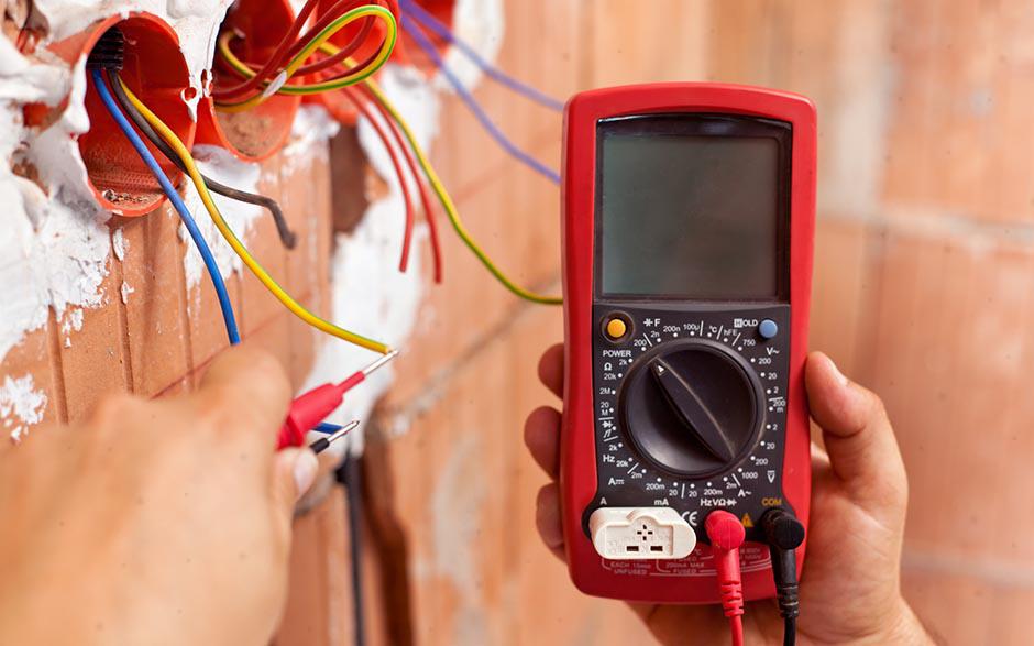 je recherche un électricien Puteaux
